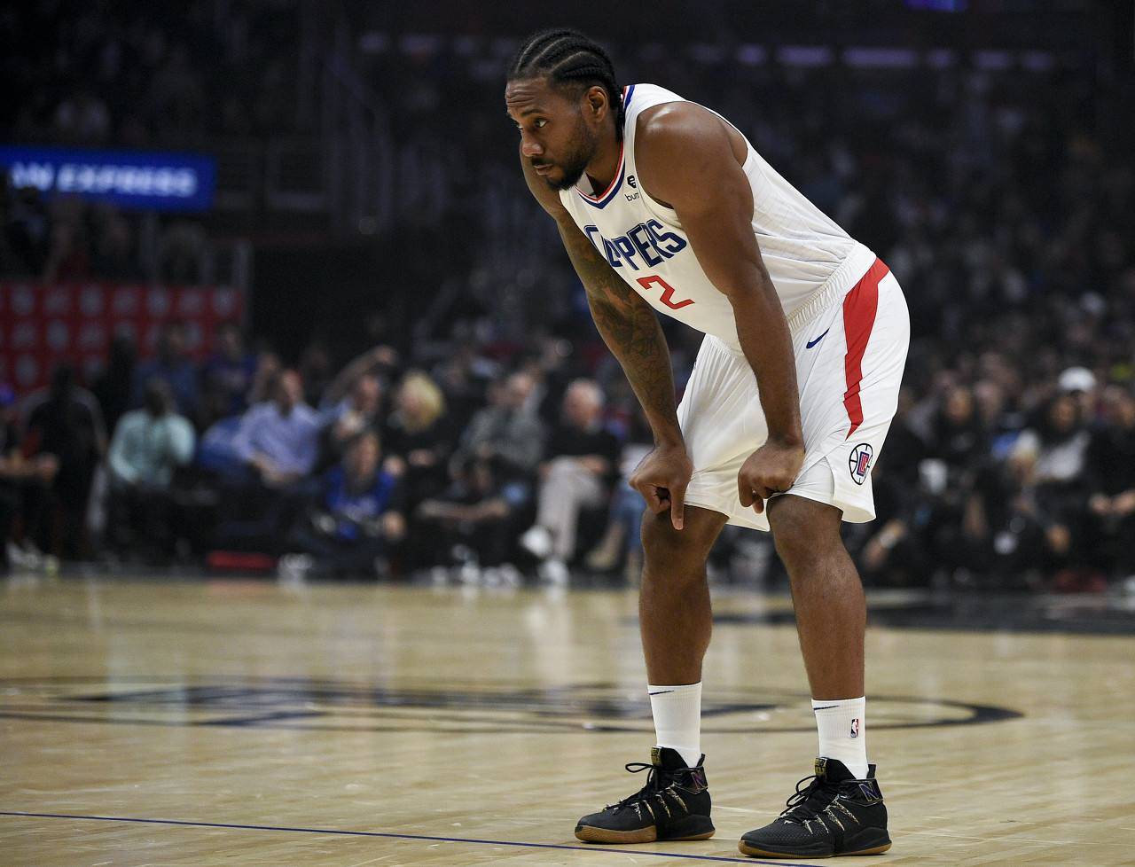 解析国米中场名将，球迷怒斥到莱万为他点赞，双刃剑用好能成惊喜