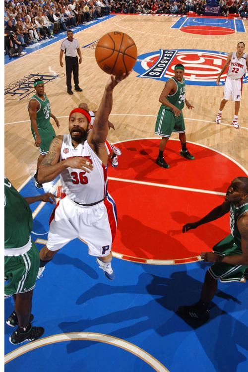 55. 基普图姆破马拉松世界纪录，3月再创历史