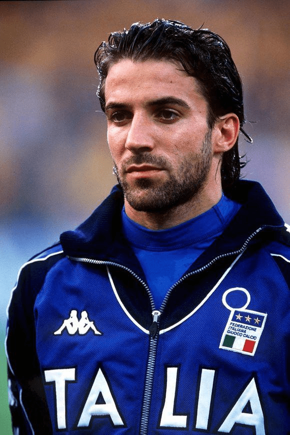 阿莫林“下课”，曼联寻找新主帅