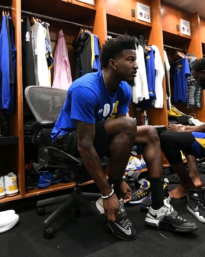 积极表态，重返NBA赛场，快船终于揭开真相，MVP难逃责任