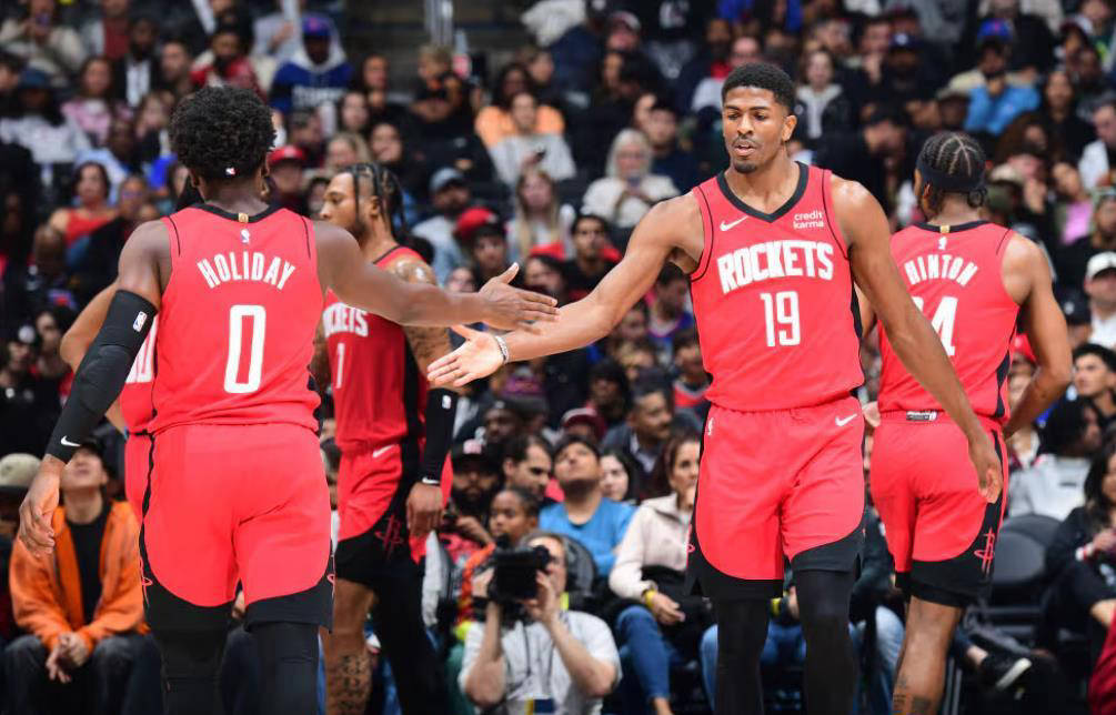 本世纪德甲戴帽数前10：莱万384场16次第1，凯恩76场10次第3